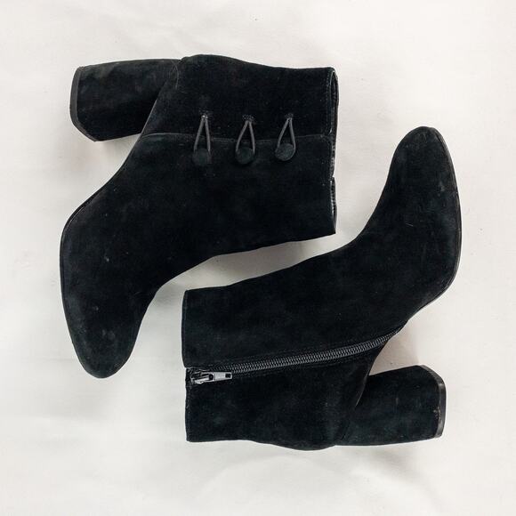 Nine West KerryLeeo Black Suede Button Ankle Booties Boots Womens 8.5 - Picture 8 of 16